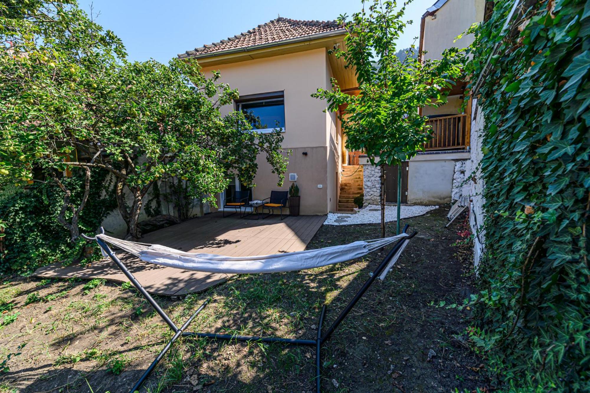Lagom - Hot Tub Hideout Braşov Exterior foto